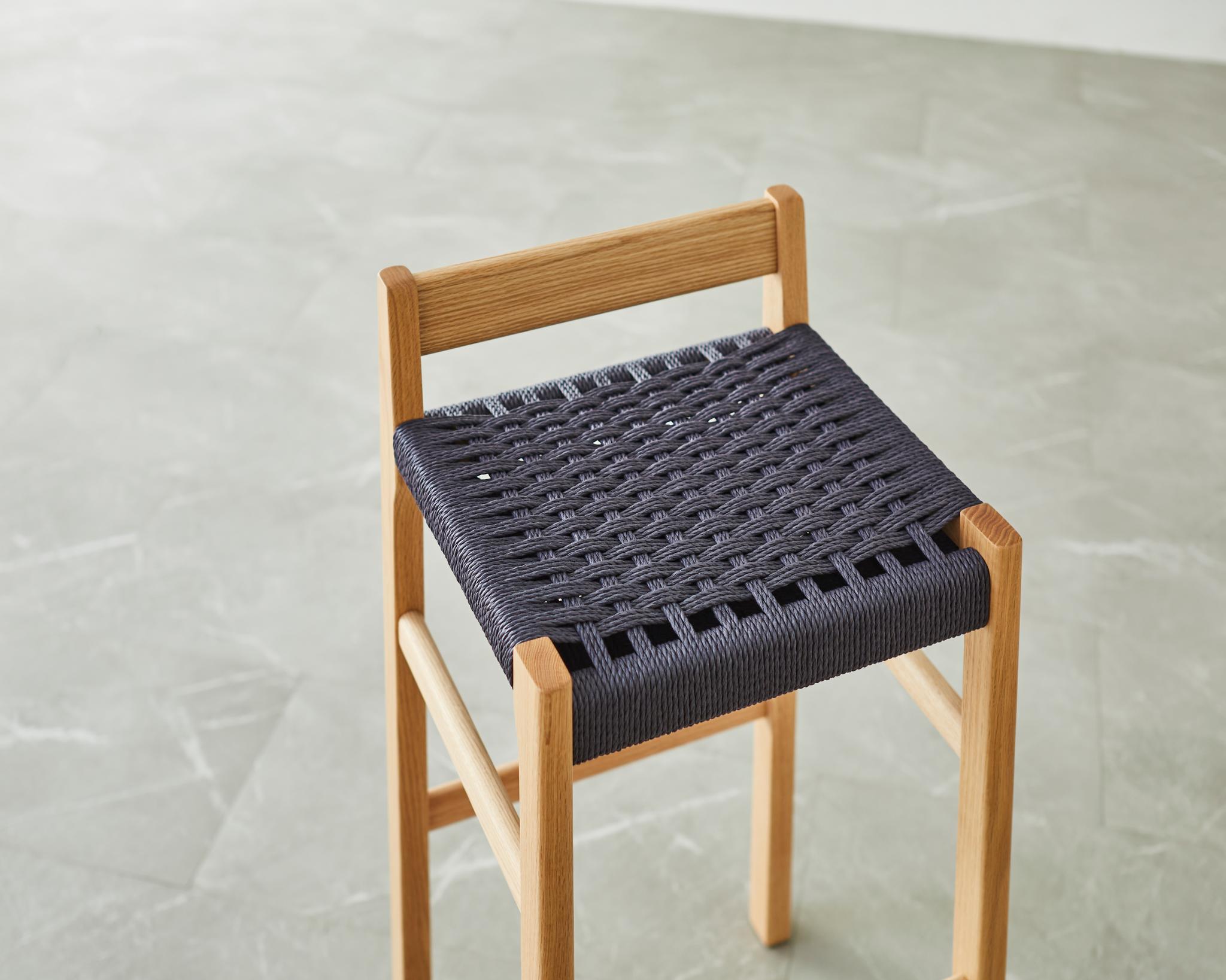 背付きハイスツール | 2枚目