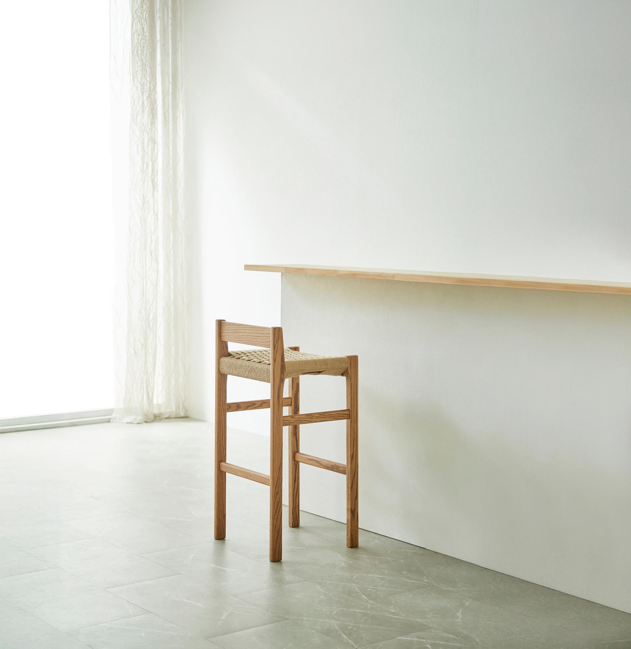 背付きハイスツール | 4枚目